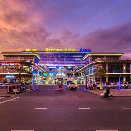 Vm Hotel Phnom Penh Exterior photo