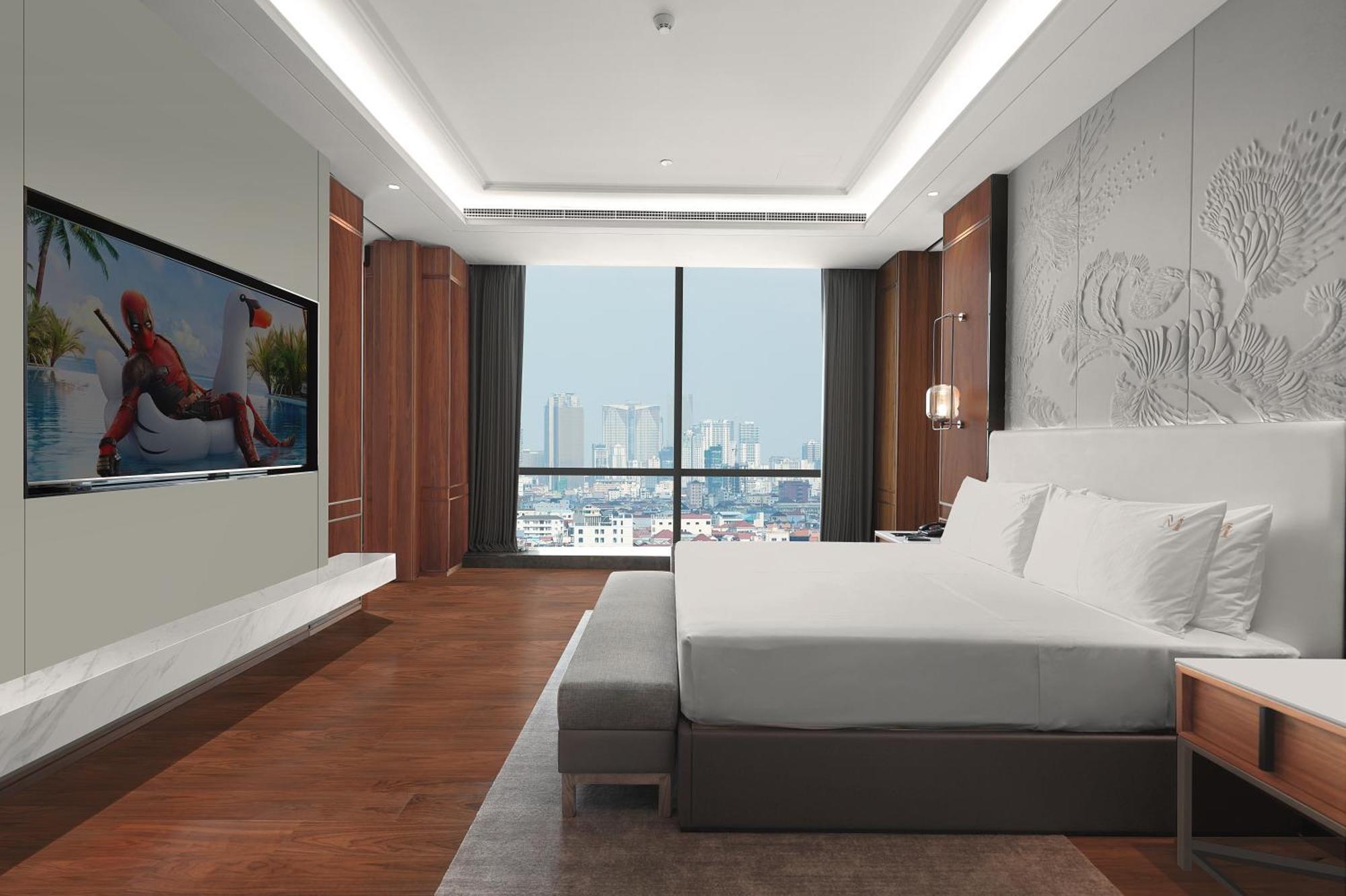Vm Hotel Phnom Penh Exterior photo